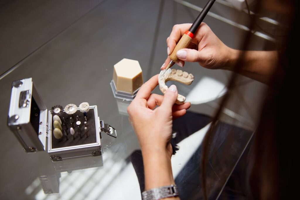 agnieszka dudzinska protetyk stomatologiczny selfie olsztyn 06